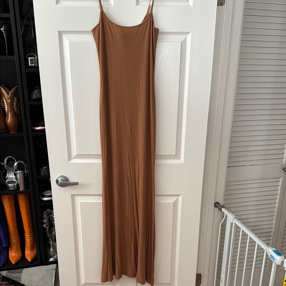 SKIMS iconic maxi lounge dress. XL